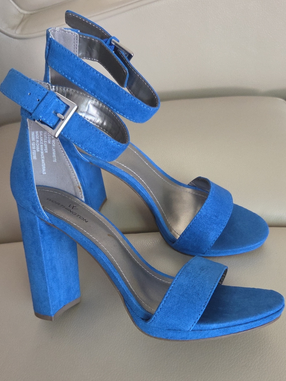 Worthington Women's Cobalt Blue Suede Block Heel Sandals  Size 7.5